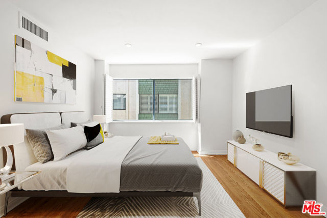 357 S El Camino Drive, Beverly Hills CA: https://media.crmls.org/mediaz/d8798ea5-3114-4448-8ceb-9d1f2cd4b4b1.jpg