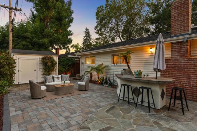 218 Jo Drive, Los Gatos CA: https://media.crmls.org/mediaz/d87a7a53-dc10-4e13-a7fc-3543838f15c4.jpg