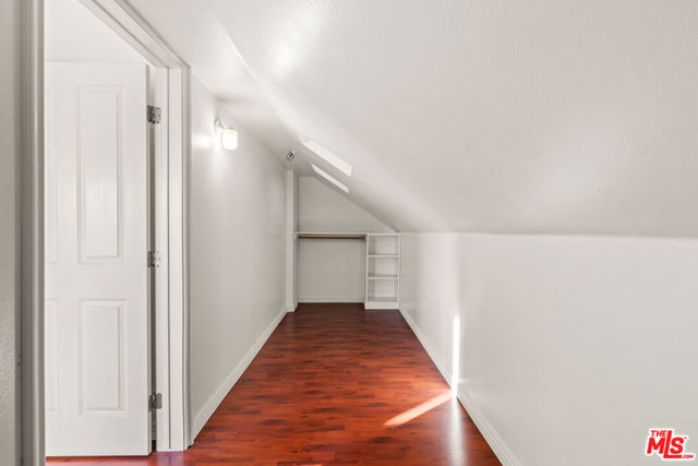 2667 Menlo Avenue, Los Angeles CA: https://media.crmls.org/mediaz/d87b83d3-bda3-41c0-9a35-cc0047999220.jpg