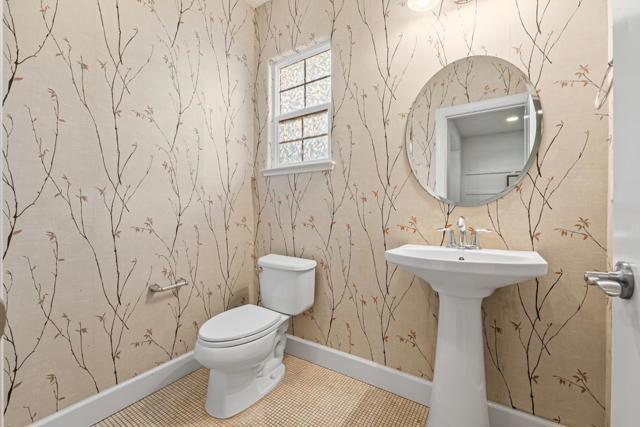 3970 Jordan Ranch Drive, Dublin CA: https://media.crmls.org/mediaz/d87c2cfe-0f86-4f33-91b3-db5ca05a634d.jpg