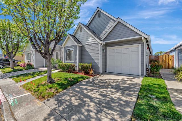 749 Anne Lane, Morgan Hill CA: https://media.crmls.org/mediaz/d87c38fa-c505-4bd7-b762-a42401086fb7.jpg