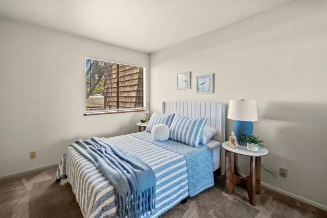 461 Dela Vina Avenue, Monterey CA: https://media.crmls.org/mediaz/d87c84b6-616d-497f-b81a-952046ab15a3.jpg