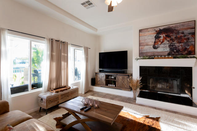 48305 Pic Way, Indio CA: https://media.crmls.org/mediaz/d87cdb4e-8041-4201-8b9a-841edb035e54.jpg