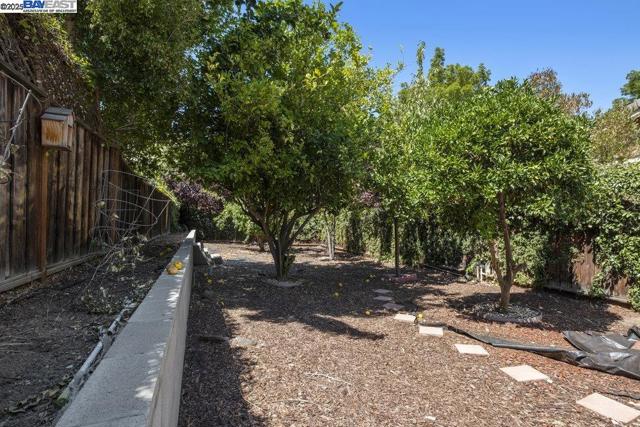 670 W Privado Way, Mountain House CA: https://media.crmls.org/mediaz/d87d0d74-0ca1-43ce-983b-379994a53c89.jpg