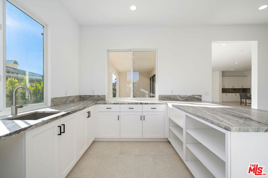 MLS #25613907 image #23