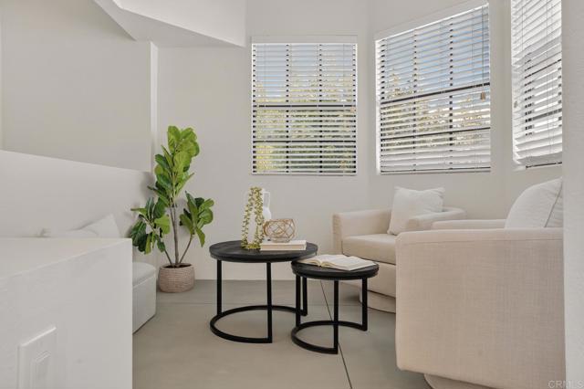 Detail Gallery Image 24 of 55 For 2021 Carnegie Ln #APT 7,  Redondo Beach,  CA 90278 - 3 Beds | 2/1 Baths