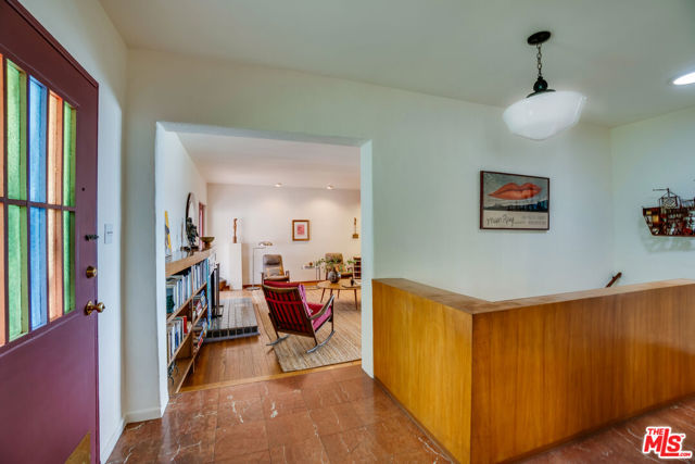 2020 Redcliff Street, Los Angeles CA: https://media.crmls.org/mediaz/d87e3024-3f0d-4672-8839-4b76574f585a.jpg