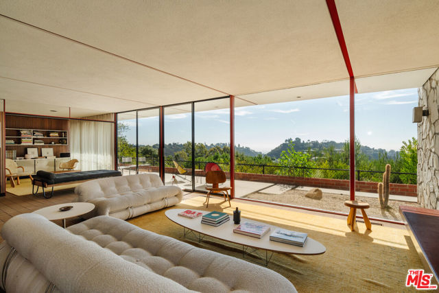 Drew Fenton | 1811 Bel Air Road Los Angeles CA | MLS: 7411913 Drew Fenton | 1811 Bel Air Road Los Angeles CA | MLS: 7411913