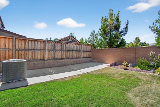 6640 Silverleaf Court, Tracy CA: https://media.crmls.org/mediaz/d8831aac-b4bf-4aa0-80fe-aaacf7ac0621.jpg