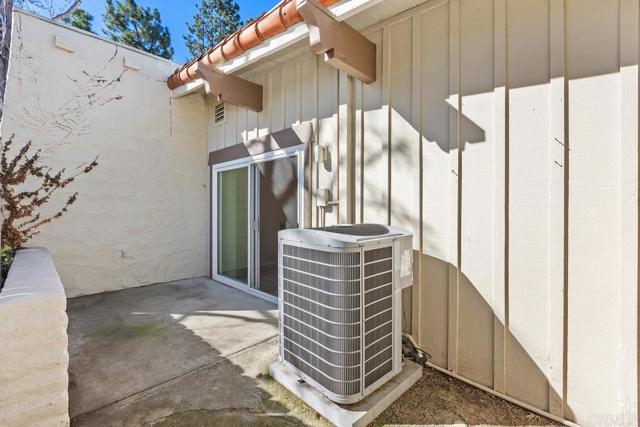 Detail Gallery Image 18 of 43 For 12389 Santiago Rd, Rancho Bernardo (San Diego),  CA 92128 - 2 Beds | 1 Baths