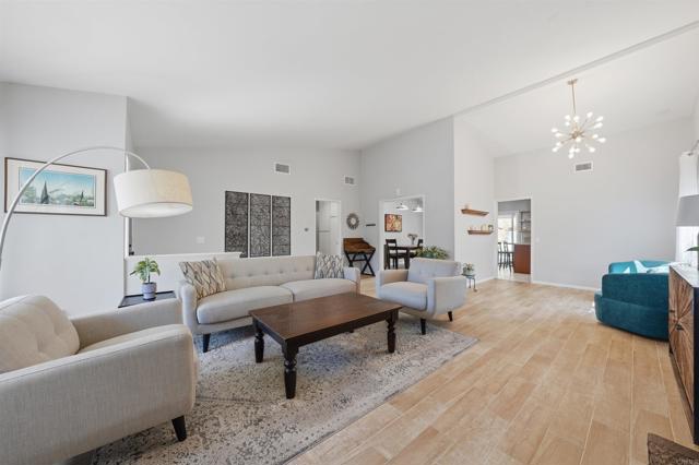 Detail Gallery Image 29 of 50 For 12627 Benavente Way, San Diego,  CA 92129 - 3 Beds | 2 Baths