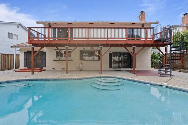 890 Greenwich Drive, Gilroy CA: https://media.crmls.org/mediaz/d884cf0b-f866-4d81-85ca-c3341a9e0050.jpg