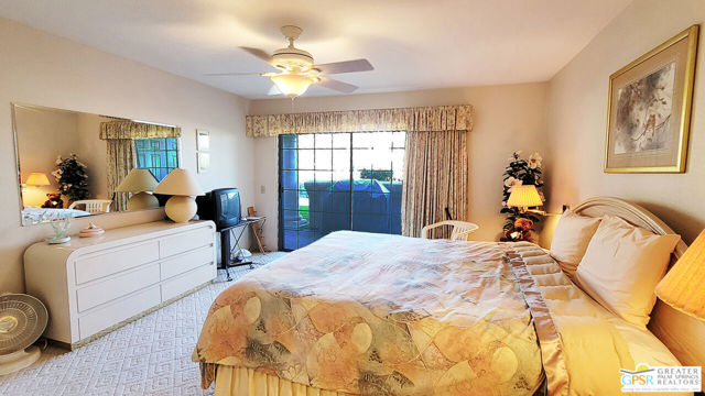 2700 E Mesquite Avenue, Palm Springs CA: https://media.crmls.org/mediaz/d884e558-6a91-4c24-b29e-7a34789d8ea4.jpg