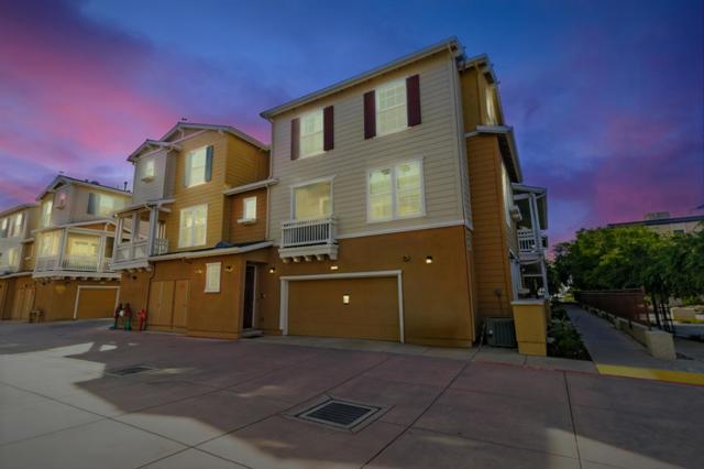 636 Bair Island Road, Redwood City CA: https://media.crmls.org/mediaz/d8861a47-2105-4dd7-b763-43468190368e.jpg