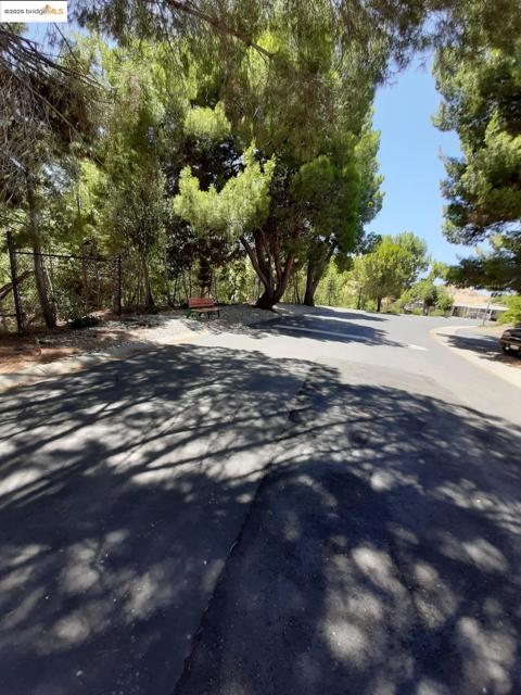 91 Diana Way, Antioch CA: https://media.crmls.org/mediaz/d886c6e6-94f6-4d22-9eae-257d052d3836.jpg