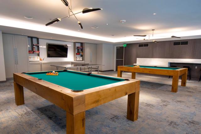 318 Main Street, San Francisco CA: https://media.crmls.org/mediaz/d887471b-e11b-4ba4-8b9e-baf3a69b413c.jpg