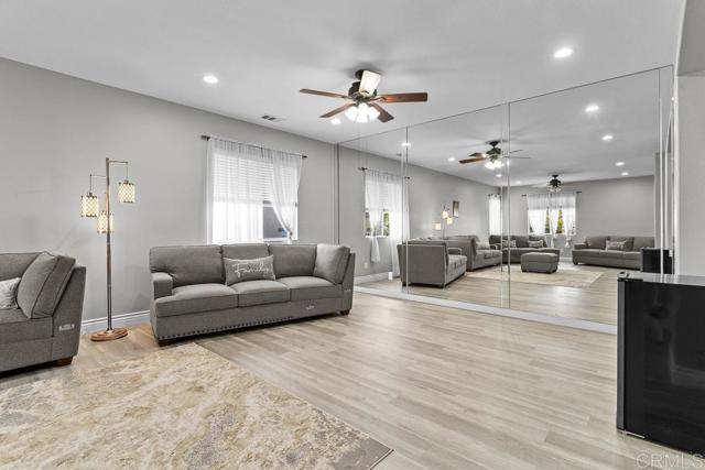 Detail Gallery Image 42 of 56 For 35965 Darcy Pl, Murrieta,  CA 92562 - 5 Beds | 3 Baths