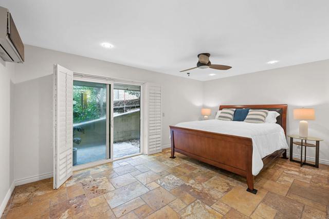515 S Sierra Avenue, Solana Beach CA: https://media.crmls.org/mediaz/d88881ad-3671-4fca-a86c-1d6bcc91babd.jpg