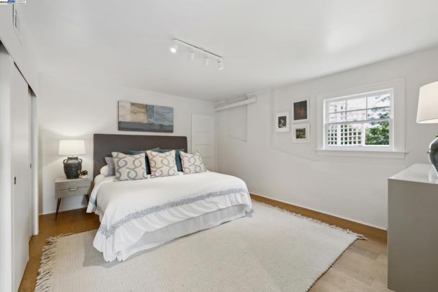 Image 40 of 57 For 3085 Monterey Boulevard