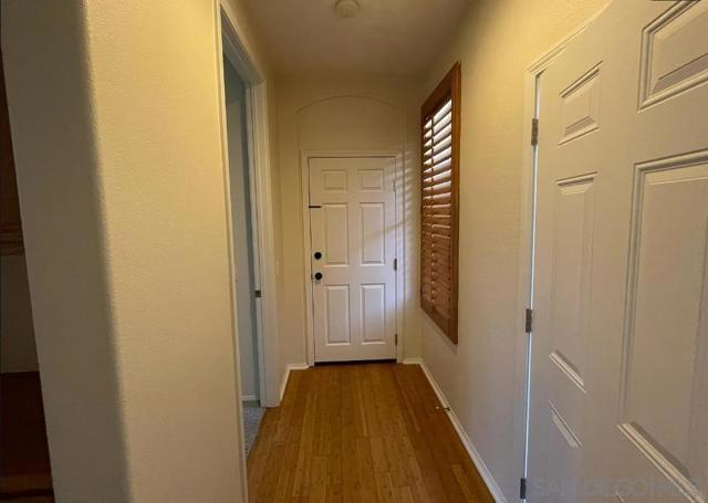 1863 Almagro Ln, Escondido CA: https://media.crmls.org/mediaz/d8890da8-f172-4190-8896-05b367a65ca6.jpg