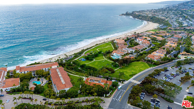 28 Saint Kitts, Dana Point CA: https://media.crmls.org/mediaz/d88af967-6b7d-4d2a-a753-9532f41b6522.jpg
