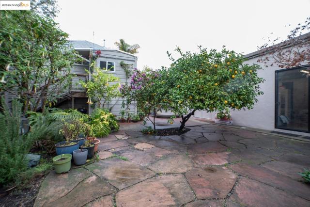 Image 47 of 50 For 1217 32nd St