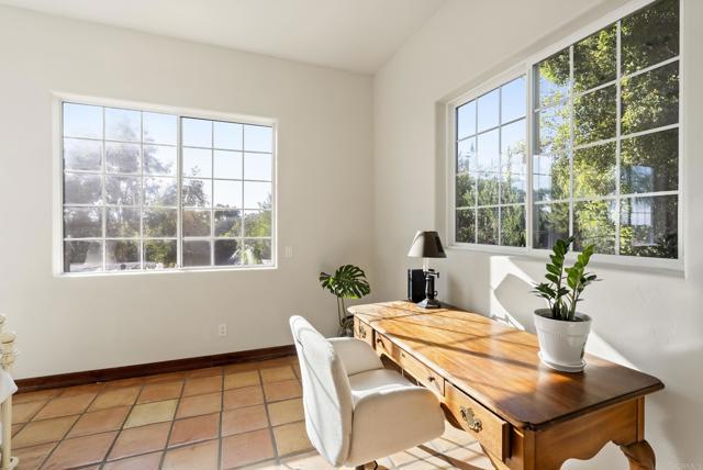 Detail Gallery Image 40 of 54 For 28889 Anderson Ct, Escondido,  CA 92026 - 4 Beds | 4 Baths