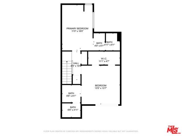 28 Village, Santa Monica CA: https://media.crmls.org/mediaz/d88b5582-14fb-4e2d-b873-5494ca709519.jpg