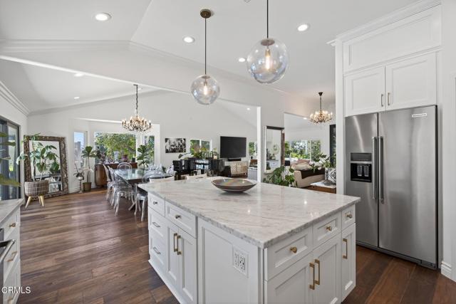 Detail Gallery Image 25 of 75 For 145 Mesa Dr, Camarillo,  CA 93010 - 5 Beds | 4/1 Baths