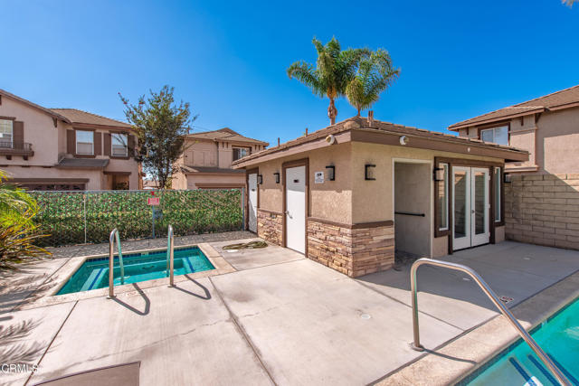 1529 La Verada Court, Camarillo CA: https://media.crmls.org/mediaz/d88c925d-62ad-491d-8fe0-002ac92edffd.jpg