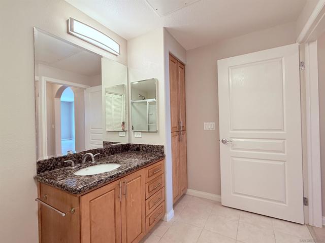 3857 Pell Pl, San Diego CA: https://media.crmls.org/mediaz/d88ccb3e-9331-4ecf-a2ec-265b8b60f4a0.jpg