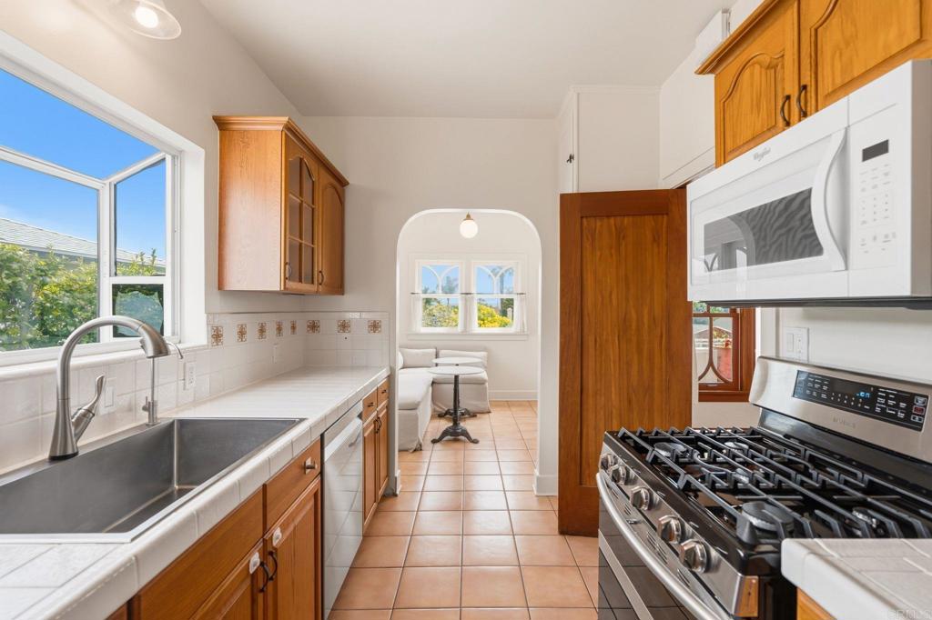 3537 Browning Street - photo 4