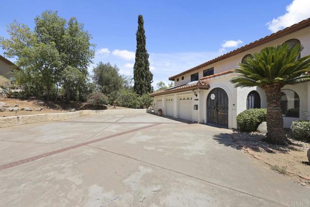 Detail Gallery Image 19 of 74 For 23742 Calistoga Pl, Ramona,  CA 92065 - 4 Beds | 3/1 Baths