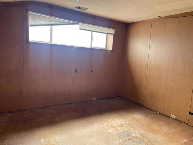 1107 Mason Drive, Pacifica CA: https://media.crmls.org/mediaz/d89040b2-4778-4da0-9005-fee058dba360.jpg