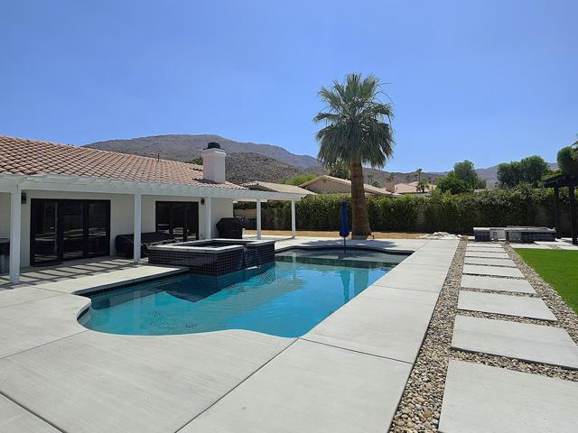Image 49 of 55 For 72278 Barbara Drive