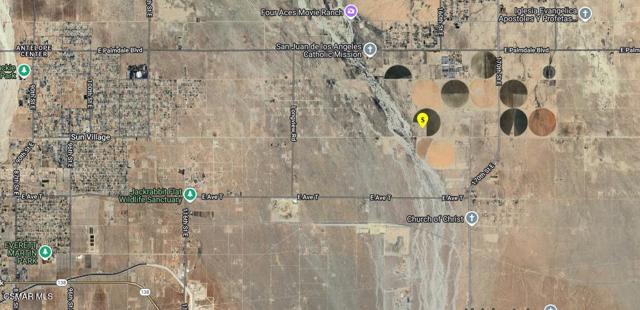 157 Avenue R, Palmdale CA: https://media.crmls.org/mediaz/d8917573-e4e8-44af-9749-0dd36e1006ca.jpg