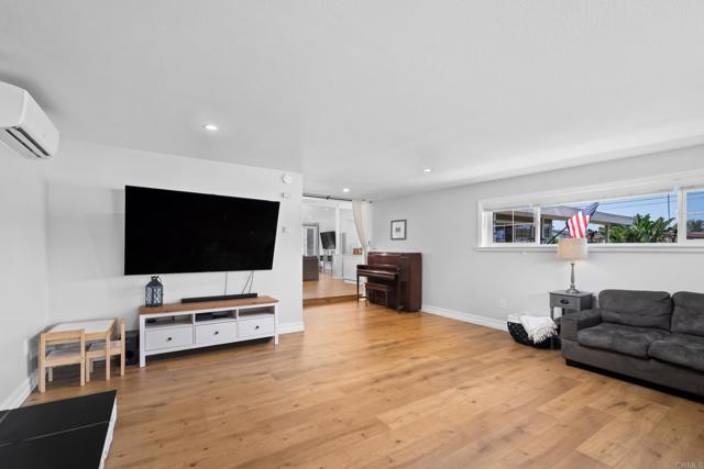 Detail Gallery Image 22 of 36 For 9341 Fermi Ave, San Diego,  CA 92123 - 3 Beds | 2 Baths