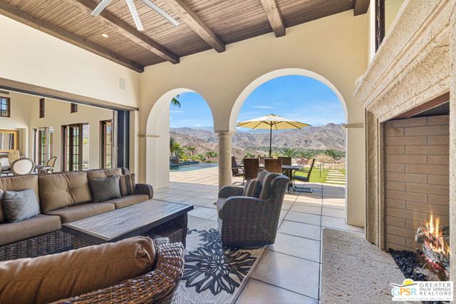 25 Santa Rosa Mountain Lane, Rancho Mirage, CA 92270