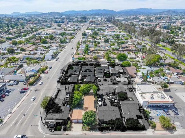 548 9th Avenue, Escondido CA: https://media.crmls.org/mediaz/d8948baa-595a-4c05-9529-02008bfd4000.jpg