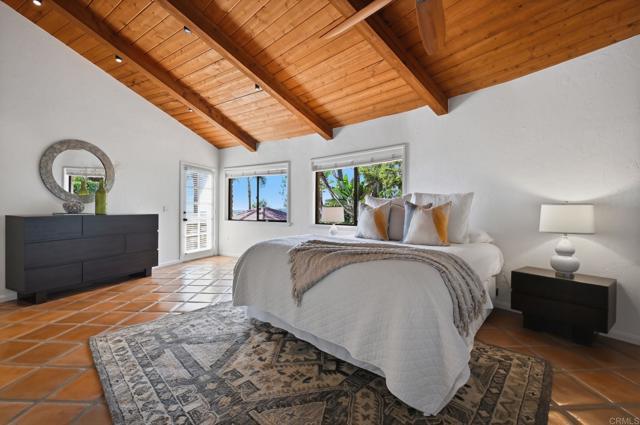 Image 38 of 75 For 3250 Venado Street