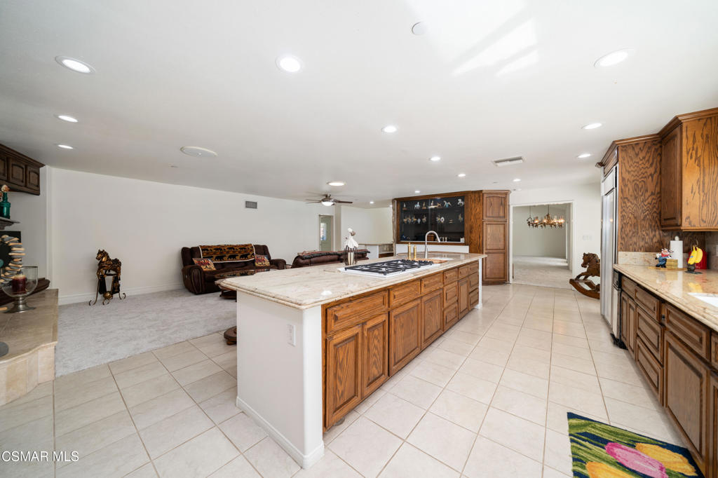 MLS #226003966 image #10