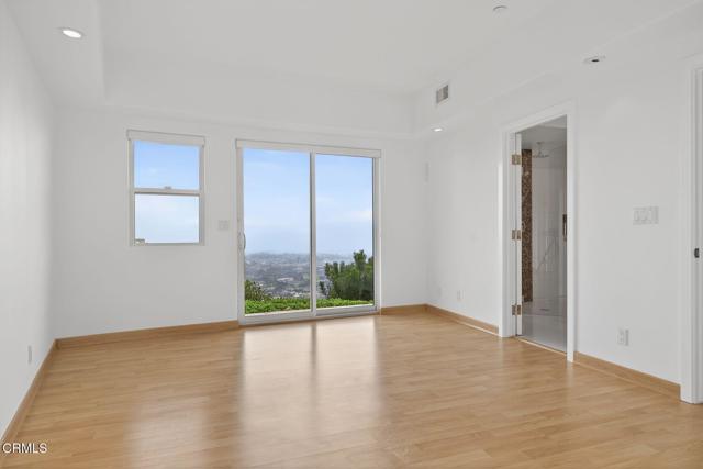 Detail Gallery Image 32 of 55 For 864 Montclair Dr, Santa Paula,  CA 93060 - 4 Beds | 4/1 Baths