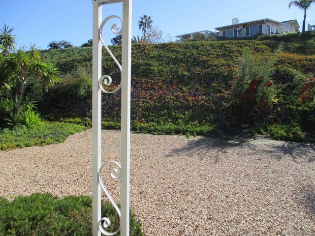 12445 Pipo, San Diego CA: https://media.crmls.org/mediaz/d8966e9d-e1d7-42ba-ac0c-a2364f08b9fa.jpg