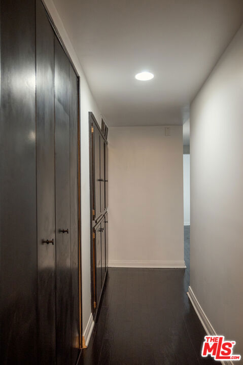 7259 Hillside Avenue, Los Angeles CA: https://media.crmls.org/mediaz/d896bbc7-8897-413e-aee4-61e8ab5b46ab.jpg