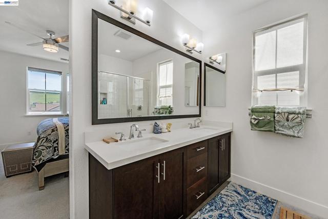 Image 31 of 41 For 7228 Carneros Ln