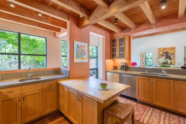 5441 Quail Meadows Drive, Carmel CA: https://media.crmls.org/mediaz/d8983a7e-1db6-4478-9fa6-7797c21361e6.jpg