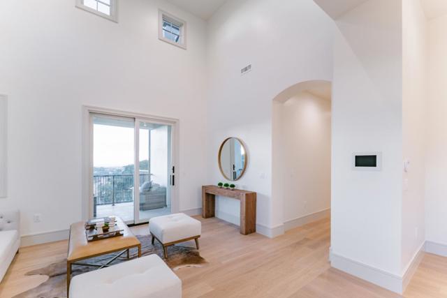 Image 35 of 59 For 8210 Manjares