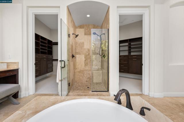 837 O'Brien Place, Danville CA: https://media.crmls.org/mediaz/d8985704-2799-42fc-961d-8de957d1c077.jpg