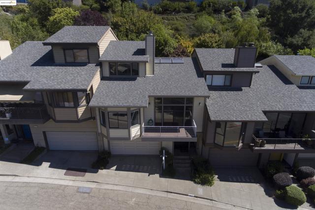 1881 Grand View Drive, Oakland CA: https://media.crmls.org/mediaz/d8991cf5-c631-46fc-9158-a98adbc0941a.jpg