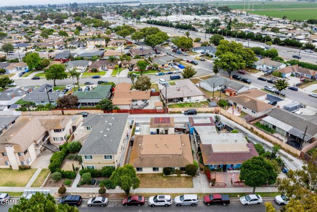 4834 4836 Terrace Avenue, Oxnard CA: https://media.crmls.org/mediaz/d899b1ea-4bc8-4f25-923d-e9ad2fa3086b.jpg